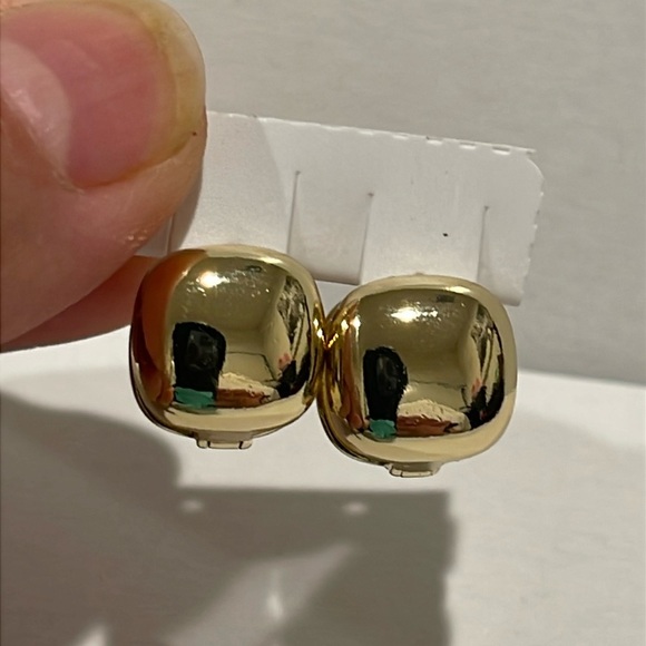 Jewelry - 14k Gold Plated Earrings